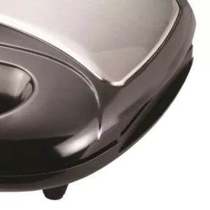 Brentwood Appliances 750 W Dual Black Nonstick Waffle Maker