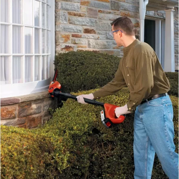 BLACK+DECKER 18 in. 20V MAX Lithium-Ion Cordless Pole Hedge Trimmer with (1) 1.5Ah Battery and Charger Included