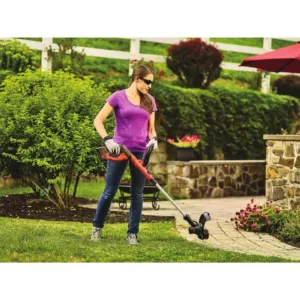 BLACK+DECKER 40V MAX Lithium-Ion Cordless String Trimmer with (1) 1.5Ah Battery and Charger Included