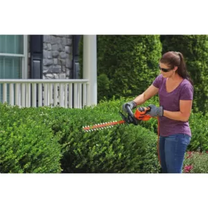 BLACK+DECKER 22 in. 4.0 Amp Corded Electric Hedge Trimmer