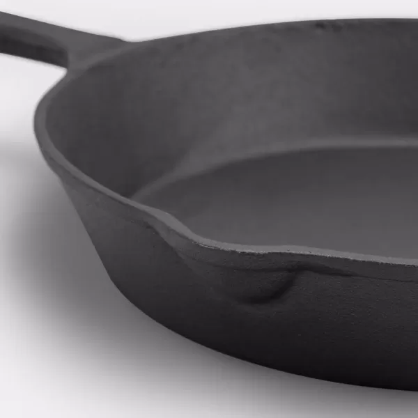 ExcelSteel 7 in. Cast Iron Skillet in Black