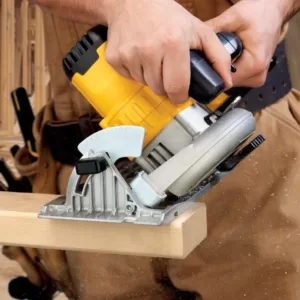 DEWALT 20-Volt MAX Cordless 6-1/2 in. Circular Saw with (1) 20-Volt Battery 5.0Ah & Charger