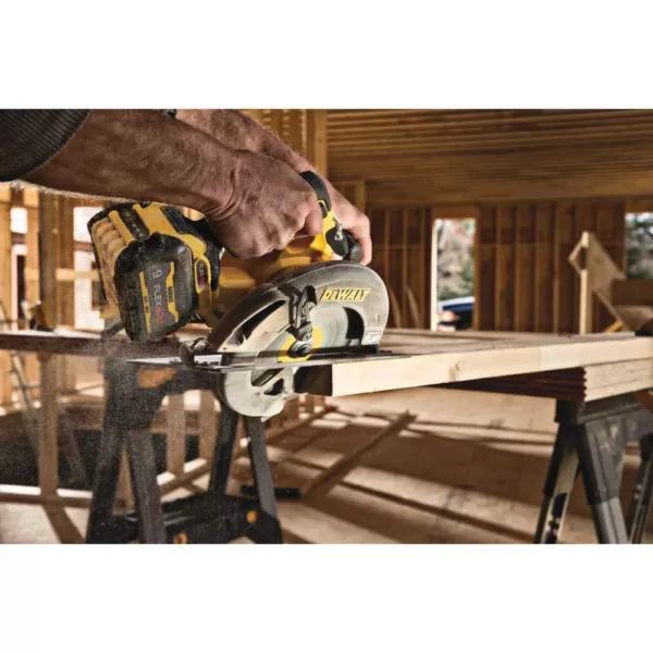 DEWALT FLEXVOLT 60-Volt MAX Cordless Brushless 7-1/4 in. Circular Saw with Brake with (1) FLEXVOLT 9.0Ah Battery