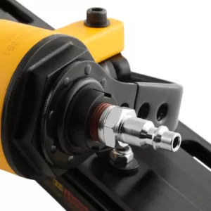 DEWALT Pneumatic 21-Degree Collated Framing Nailer