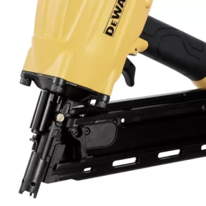 DEWALT Pneumatic 28-Degree Framing Nailer