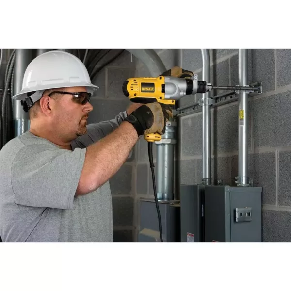 DEWALT 10 Amp 1/2 in. VSR Mid-Handle Grip Hammer Drill Kit