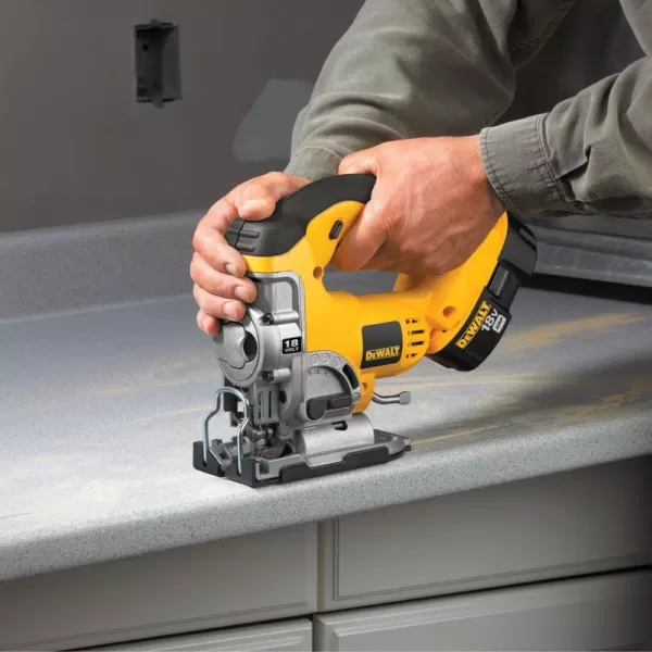 DEWALT 18-Volt Ni-Cd Cordless Jig Saw with Keyless Blade Change (Tool-Only)