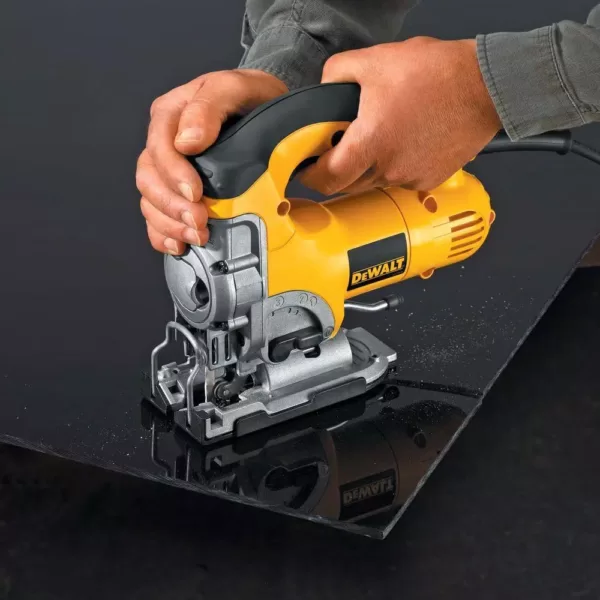 DEWALT 6.5 Amp Corded Jig Saw Kit with Kit Box