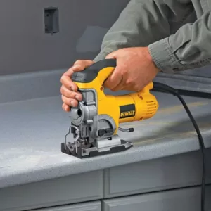 DEWALT 6.5 Amp Corded Jig Saw Kit with Kit Box