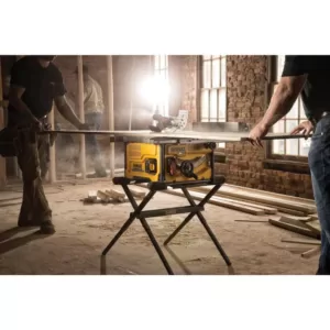 DEWALT FLEXVOLT 60-Volt MAX  Cordless Brushless 8-1/4 in. Table Saw Kit, (1) FLEXVOLT 6.0Ah & (1) FLEXVOLT 9.0Ah Battery