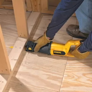 DEWALT 10 Amp Reciprocating Saw