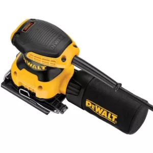 DEWALT 2.3 Amp 1/4 Sheet Sander