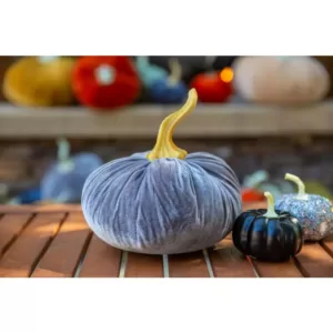 Flora Bunda 3 in. Halloween Black/Silver/White Plastic Pumpkins Fillers in PVC Gift Box (8-Pieces Per Box)