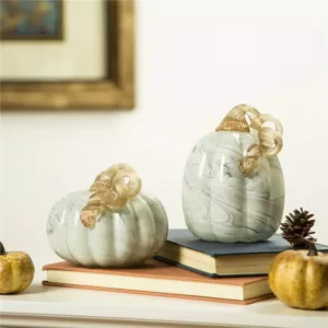 Glitzhome 5.71 in. H Gray Marble Tall Glass Pumpkin