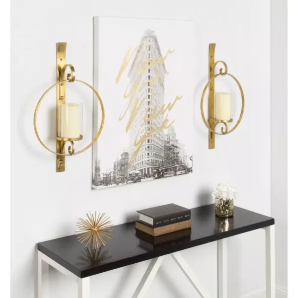 Kate and Laurel Doria Gold Metal Candle Sconce