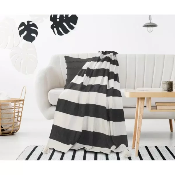 LR Home Metty Charcoal / Ivory Bold Striped Tasseled Cotton Throw Blanket