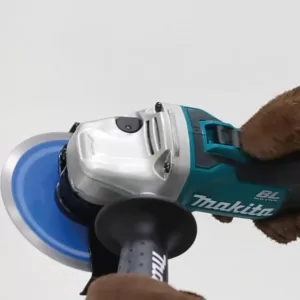 Makita 18-Volt LXT Lithium-Ion Brushless Cordless 4-1/2 / 5 in. Cut-Off/Angle Grinder with Electric Brake (Tool Only)