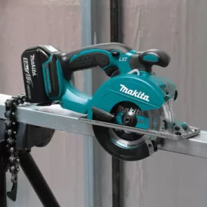 Makita 18-Volt 5.0Ah LXT Lithium-Ion Cordless 5-3/8 in. Metal Cutting Saw Kit