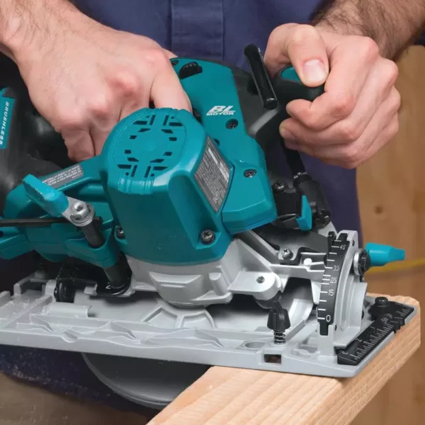 Makita 18-Volt 5.0Ah LXT Lithium-Ion Brushless Cordless 6-1/2 in. Circular Saw Kit