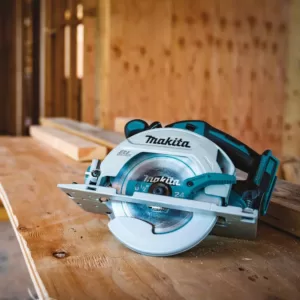 Makita 6-1/2 in. 18-Volt LXT Lithium-Ion Brushless Cordless Circular Saw Tool-Only with Bonus 18-Volt LXT 5.0 Ah Battery