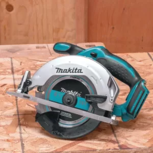 Makita 18-Volt LXT Lithium-Ion Cordless 6-1/2 in. Lightweight Circular Saw and General Purpose Blade (Tool-Only)