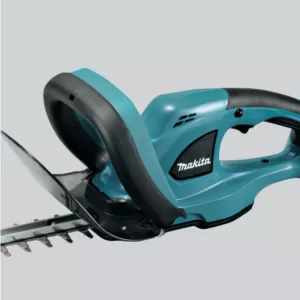 Makita 22 in. 18-Volt LXT Lithium-Ion Cordless Hedge Trimmer Kit with (1) Battery 4.0Ah and Charger