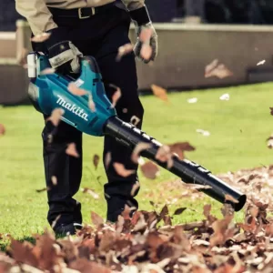 Makita 120 MPH 473 CFM 18-Volt x2 (36-Volt) LXT Lithium-Ion Brushless Cordless Blower Kit with Four 5.0 Ah Batteries