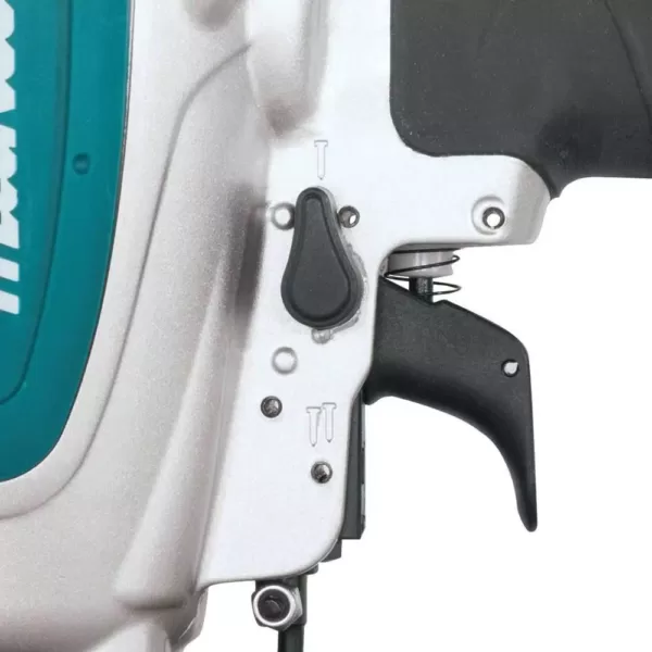 Makita Pneumatic 16-Gauge, 2-1/2 in. Straight Finish Nailer