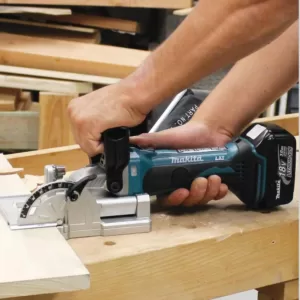 Makita 18-Volt LXT Lithium-Ion 0.75 in. Cordless Plate Joiner (Tool-Only)