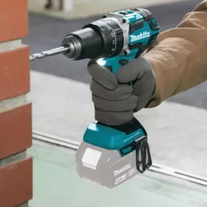 Makita 18V LXT Brushless 1/4 in. Impact Driver, 1/2 in. Hammer Driver-Drill and Recipro Saw with bonus 18V LXT Starter Pack