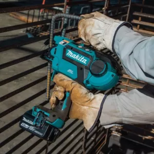 Makita 18-Volt LXT Lithium-Ion Brushless Cordless Rebar Tying Tool Kit (5.0 Ah)