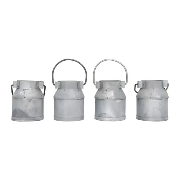 3R Studios 2 in. W x 1.5 in. H Silver Galvanized Metal Vintage Milk Can Shaped Napkin Rings (Set of 4)