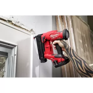 Milwaukee M18 FUEL 18-Volt 18-Gauge Lithium-Ion Brushless Cordless Gen II Brad Nailer Kit and Tinted Performance Safety Glasses