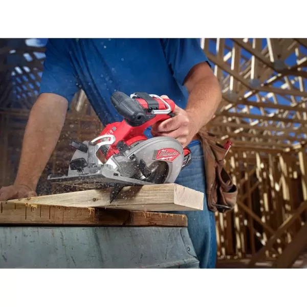 Milwaukee M18 FUEL 18-Volt Lithium-Ion Brushless Cordless 6-1/2 in. Circular Saw W/ M18 5.0 Ah Battery