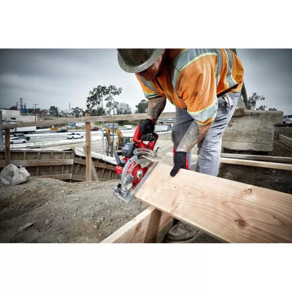 Milwaukee M18 FUEL 18-Volt Lithium-Ion Cordless 7-1/4 in. Rear Handle Circular Saw (Tool-Only)