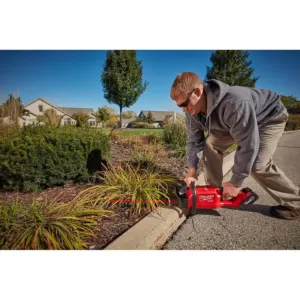 Milwaukee M18 FUEL 18-Volt Lithium-Ion Brushless Cordless Hedge Trimmer W/ M18 5.0Ah Battery