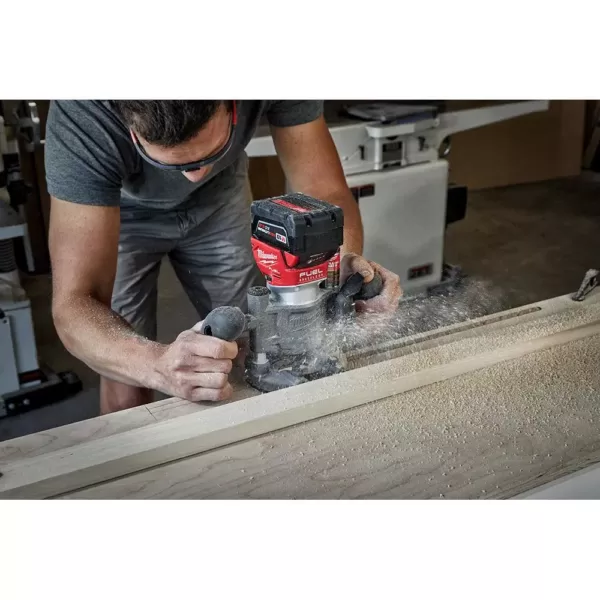 Milwaukee M18 FUEL 18-Volt Lithium-Ion Brushless Cordless Compact Router w/ Compact Router Offset Base & Router Plunge Base