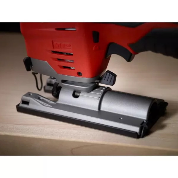 Milwaukee M12 12-Volt Lithium-Ion Cordless Jig Saw with 4.0 Ah Battery