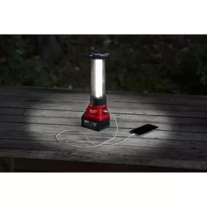 Milwaukee M18 18-Volt Lithium-Ion Cordless 700-Lumen LED Lantern/Flood Light (Tool-Only)