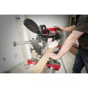 Milwaukee M18 FUEL 18-Volt 12 in. Lithium-Ion Brushless Cordless Dual Bevel Sliding Compound Miter Saw with 8.0 Ah Battery