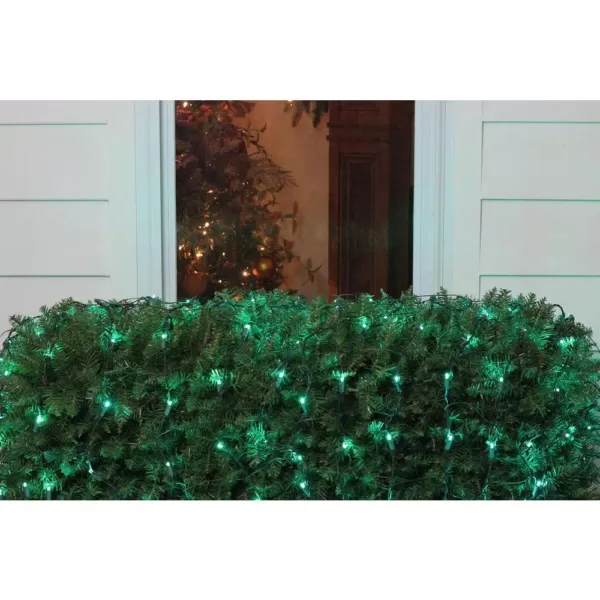 Northlight 4 ft. x 6 ft. Green LED Net Style Christmas Lights with Green Wire