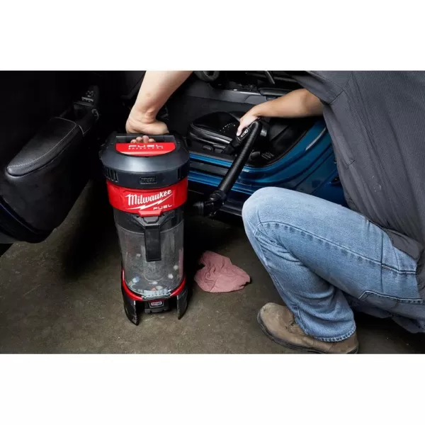 Milwaukee M18 Fuel 18-Volt Lithium-Ion Brushless Cordless 1 Gal. 3-in-1 Backpack Vacuum Kit and One 8.0 Ah Battery and Accessories