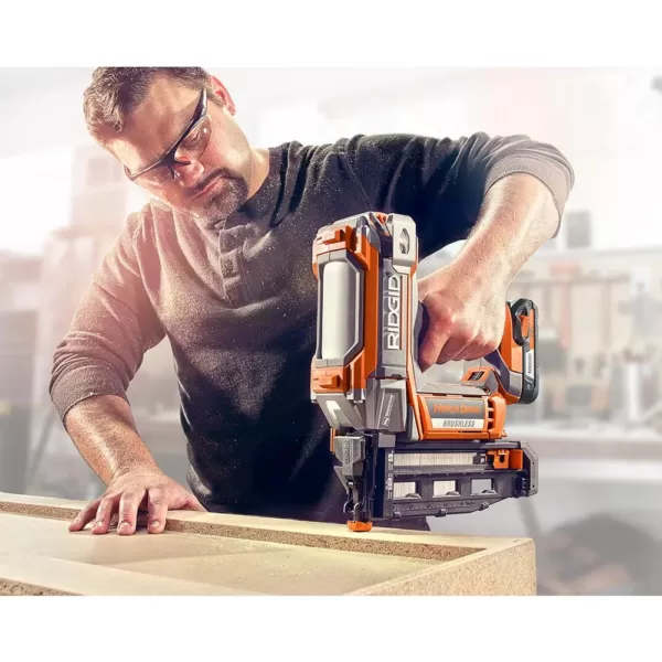 RIDGID 18-Volt Cordless Brushless HYPERDRIVE 16-Gauge 2-1/2 in. Straight Finish Nailer(Tool Only), Belt Clip, Bag, Sample Nails