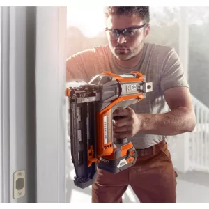 RIDGID 18-Volt Cordless Brushless HYPERDRIVE 16-Gauge 2-1/2 in. Straight Finish Nailer(Tool Only), Belt Clip, Bag, Sample Nails