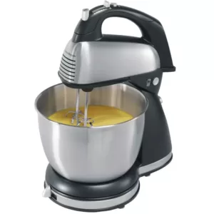 Hamilton Beach 4 Qt. 6-Speed Hand-Stand Mixer