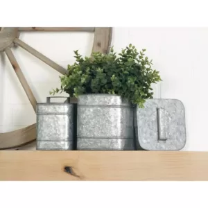 LITTON LANE Square Iron Metal Boxes with Lids (Set of 2)