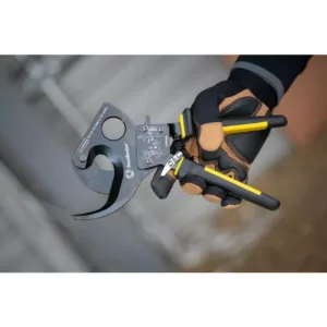 Southwire Heavy-Duty Compact Ratcheting Cable Cutters