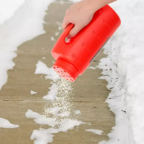 Stalwart Handheld Salt and Seed Spreader