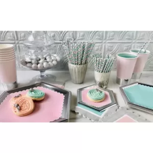 Sugar Plum Party Salad Plate Confection (16-Piece)