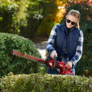 Toro Flex-Force 24 in. 60-Volt Max Lithium-Ion Cordless Hedge Trimmer - 2.5 Ah Battery and Charger Included